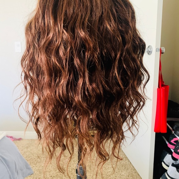 U-Part Wig - Picture 11 of 13